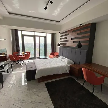 Luxury Residential In Center W/full Facilitys Apartamento